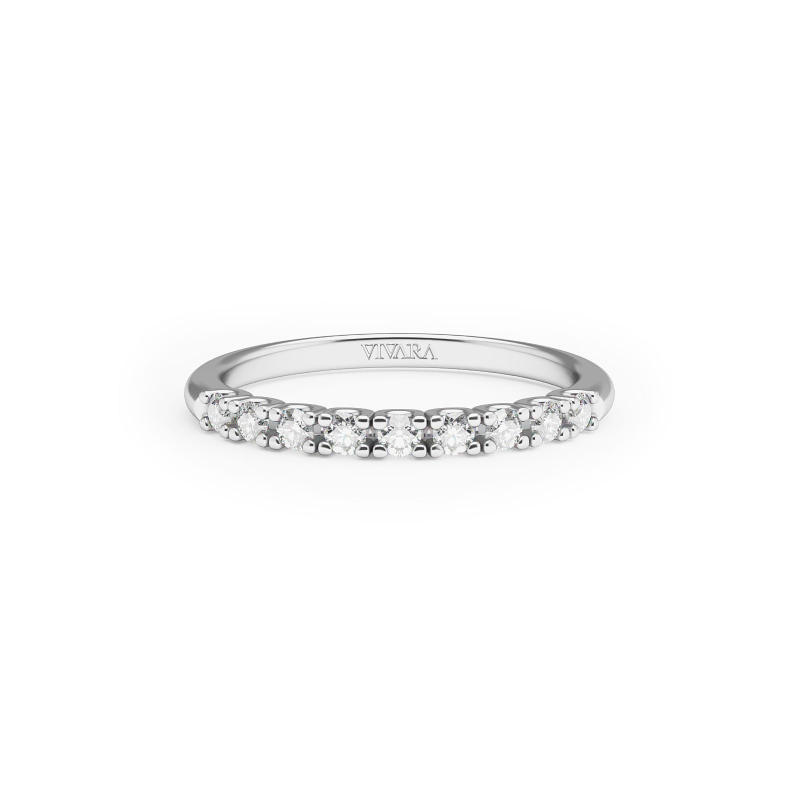 Meia Aliança Eternity em Ouro Branco 18k com Diamantes
