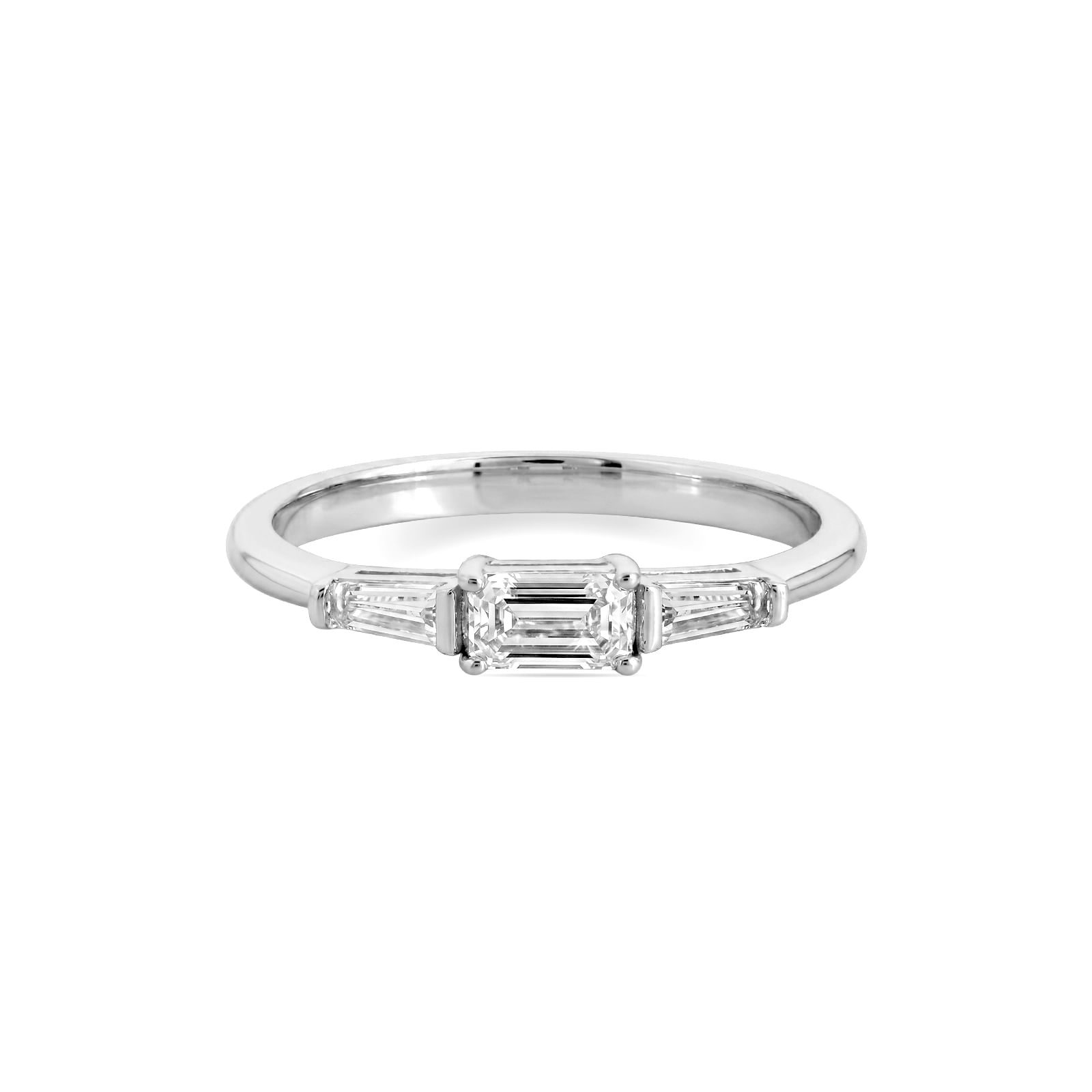 Anel Solitário Baguete Life em Prata 925 com Zircônia Incolor