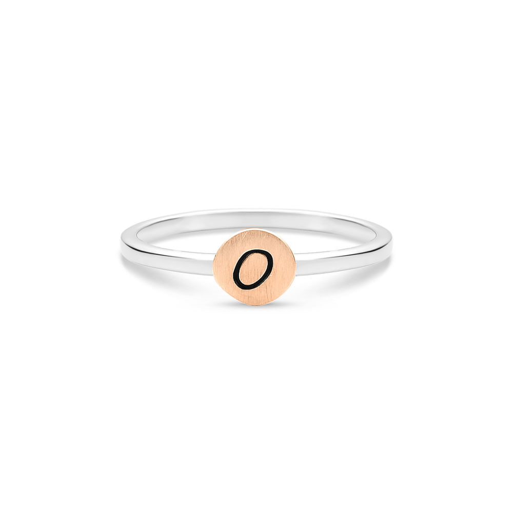 Anel Life Letra O em Prata 925 com Liga Rosé e Banho de Ouro Rosé 18k