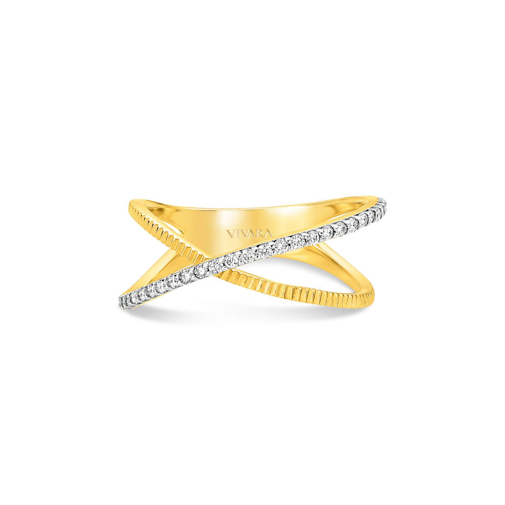 Anel Madeleine em Ouro Amarelo 18k com Diamantes